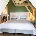 New & De Nage 4* Honfleur