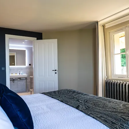 New & De Nage Pensionat Honfleur