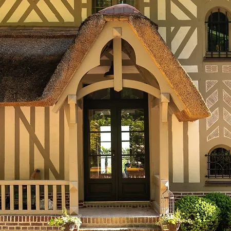 Guest house New & De Nage 4*