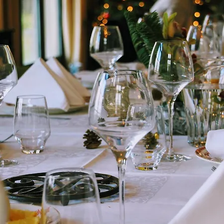 Guest house New & De Nage 4*