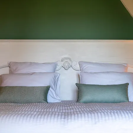 New & De Nage Guest house