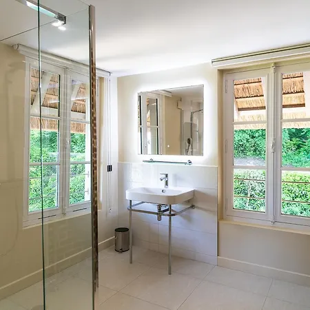 New & De Nage Honfleur