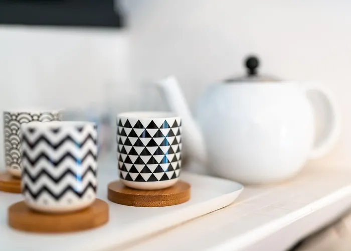 New & De Nage 翁弗勒尔